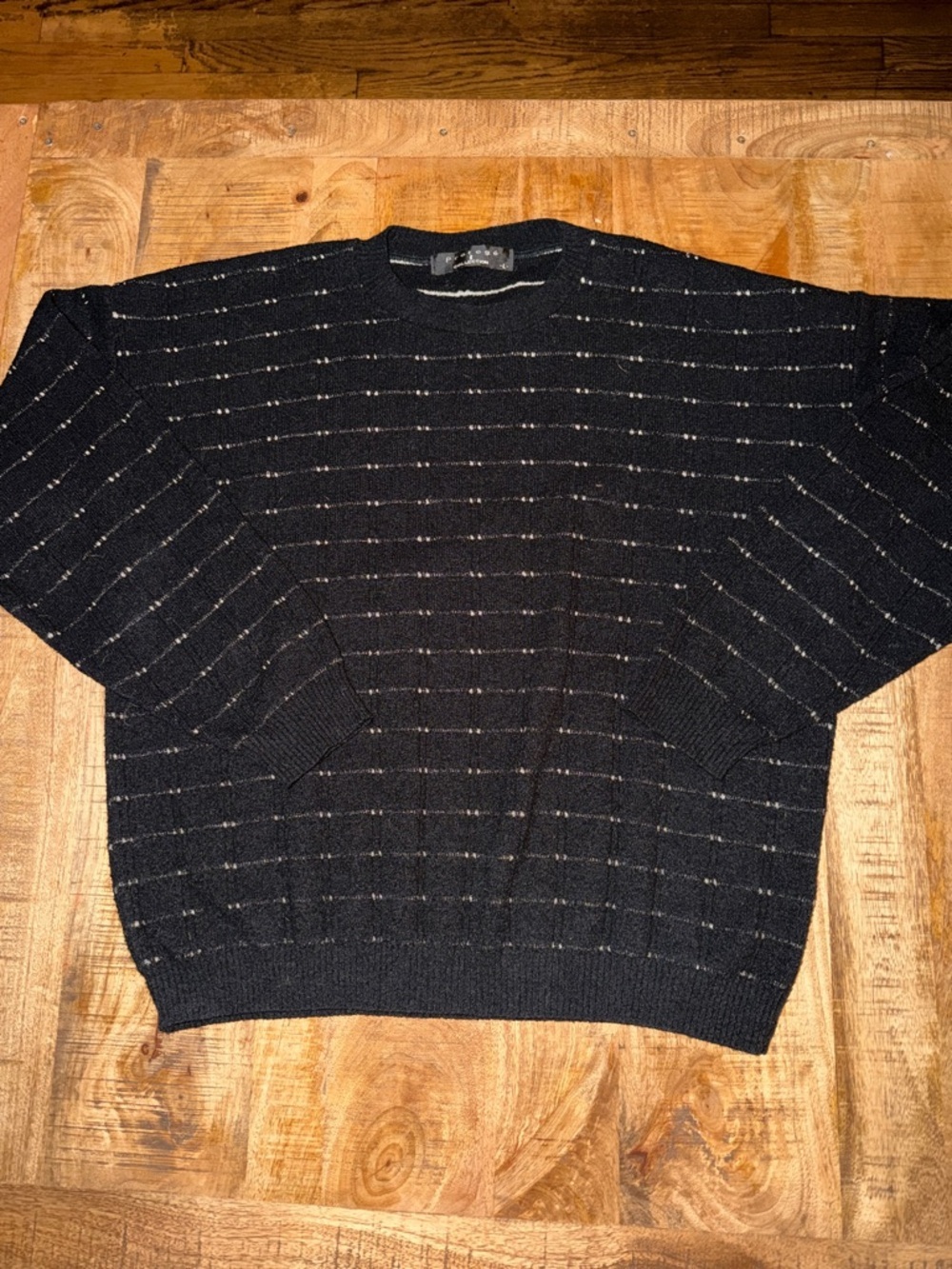 Men's Black Crewneck Sweater with Subtle Metallic Stitching